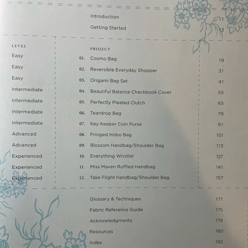 Amy Butler’s pattern book - Picture 2 of 6
